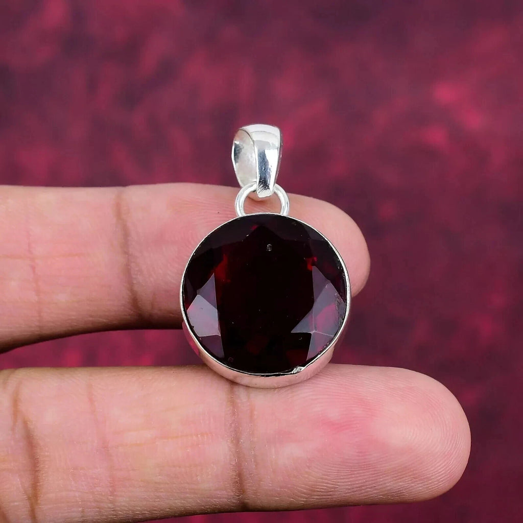 35 Ct Beautiful Red Garnet Gemstone Handmade Sterling Silver Pendant Jewelry
