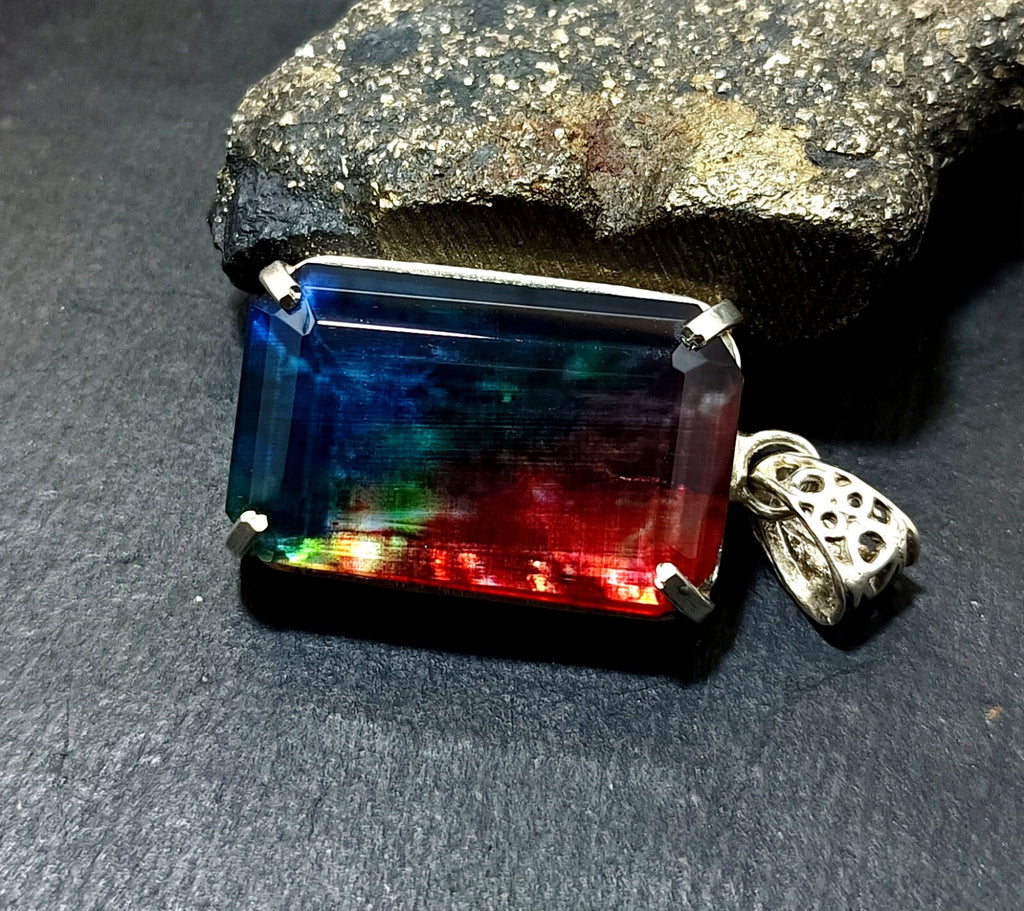 Certified 65.05Ct Natural Ammolite 925 Silver Emerald Cut Pendant Loose Gemstone