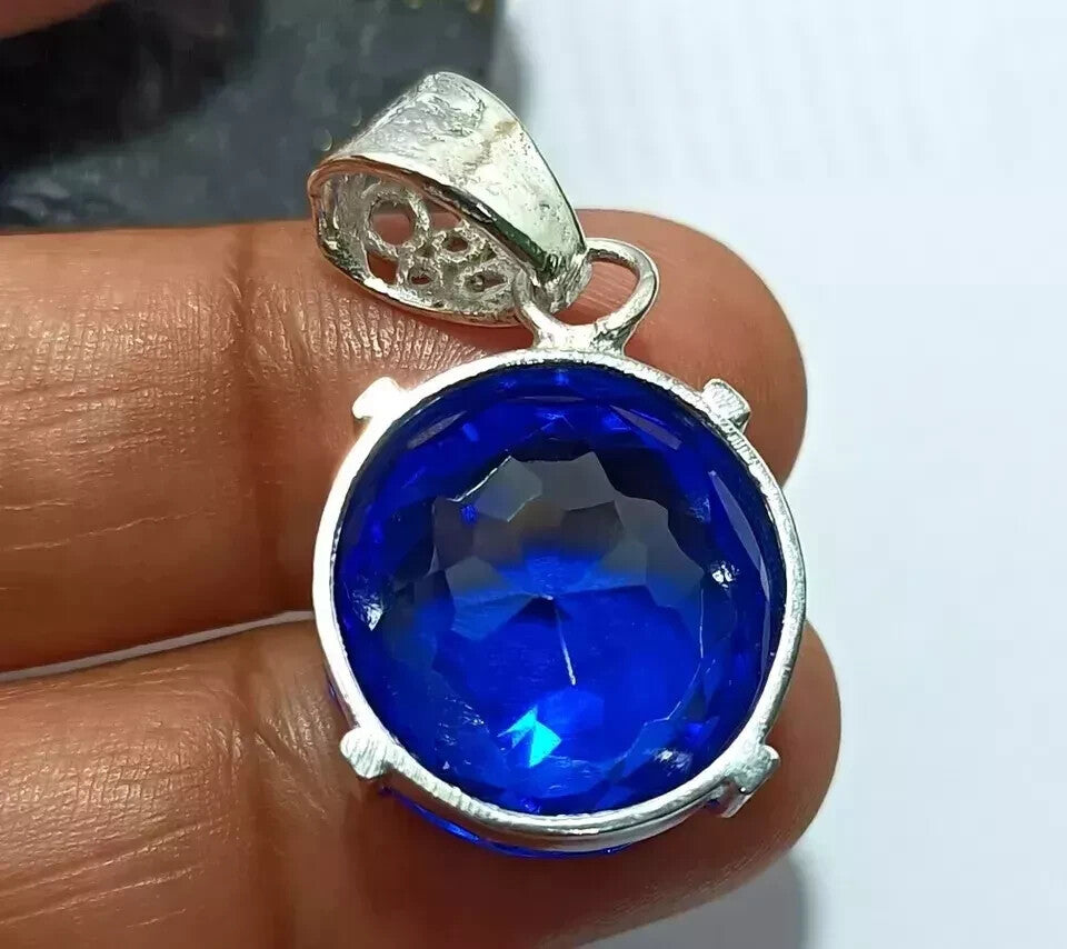 Natural Royal Blue Sapphire 30.35 Ct 925 Solid Silver Beautiful Pendant Gemstone