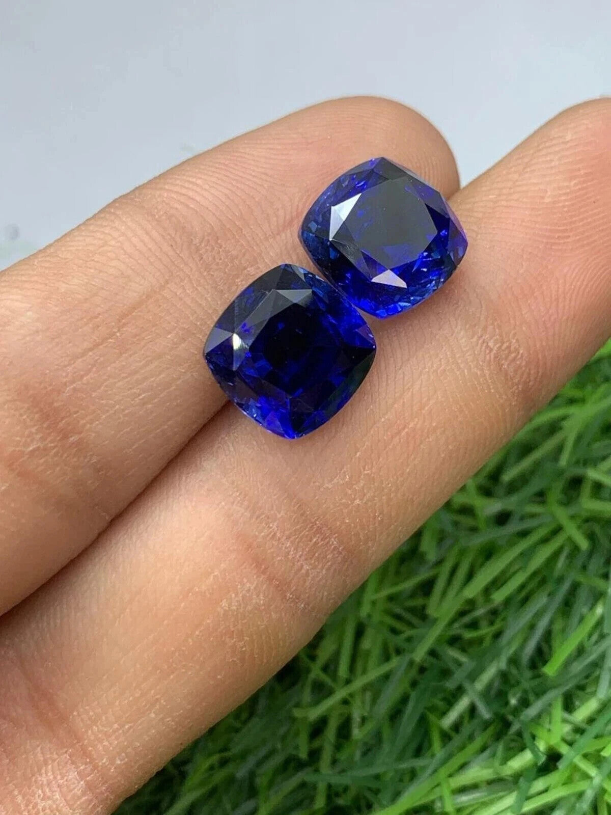 19.50 Ct (2 Pcs) Cushion Cut Natural Certified Blue Sapphire Loose Gemstone