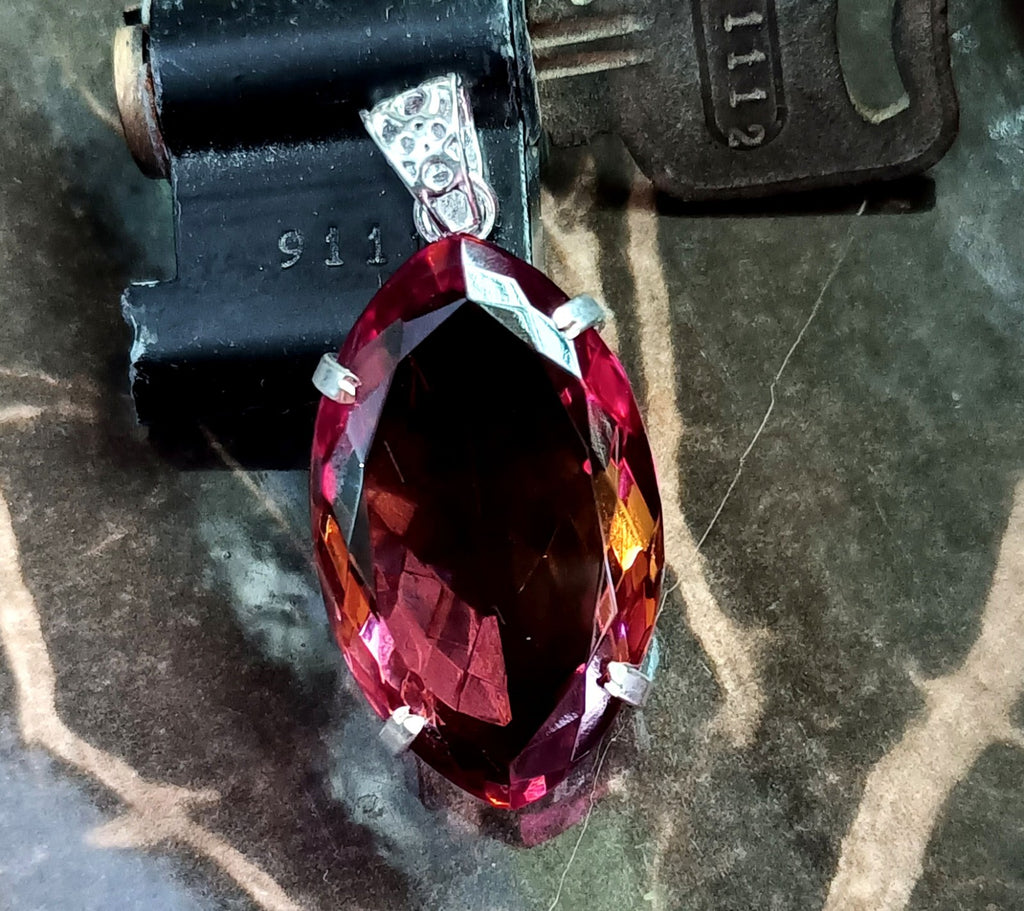 114.05 Ct Natural 7 Color Zultanite Pendant 925 Silver Loose Certified Gemstone