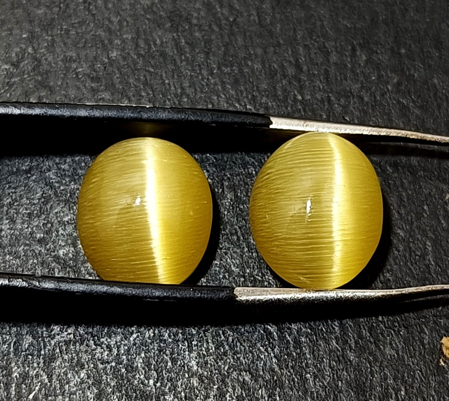 11.55 Ct NATURAL Loose BRAZILIAN Golden Yellow Cat Eye  Certified GEMSTONE 2 Pcs