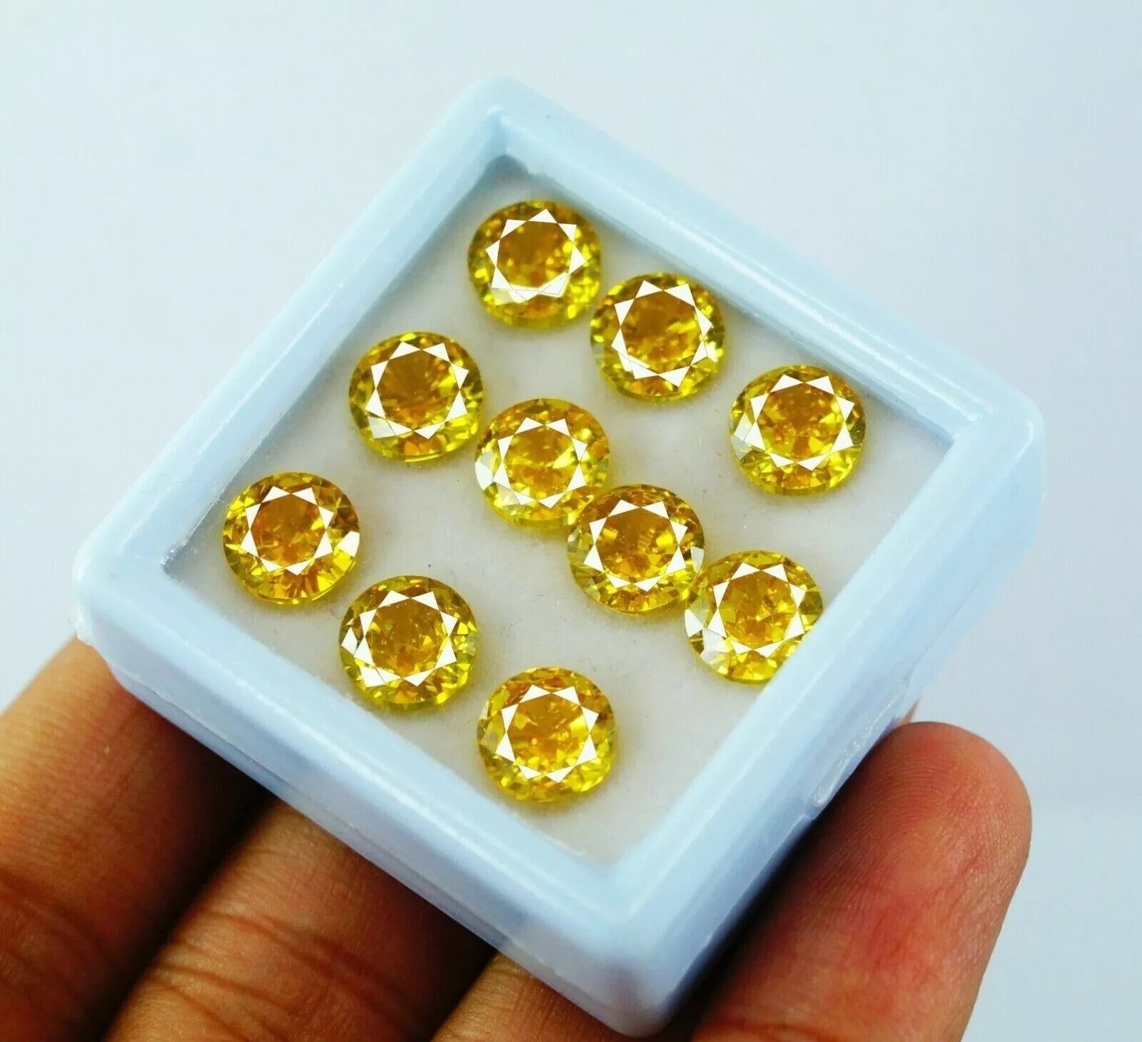 Natural 15 Pcs 4 mm Natural Yellow Sapphire Lot Round Cut Certified Gemstone