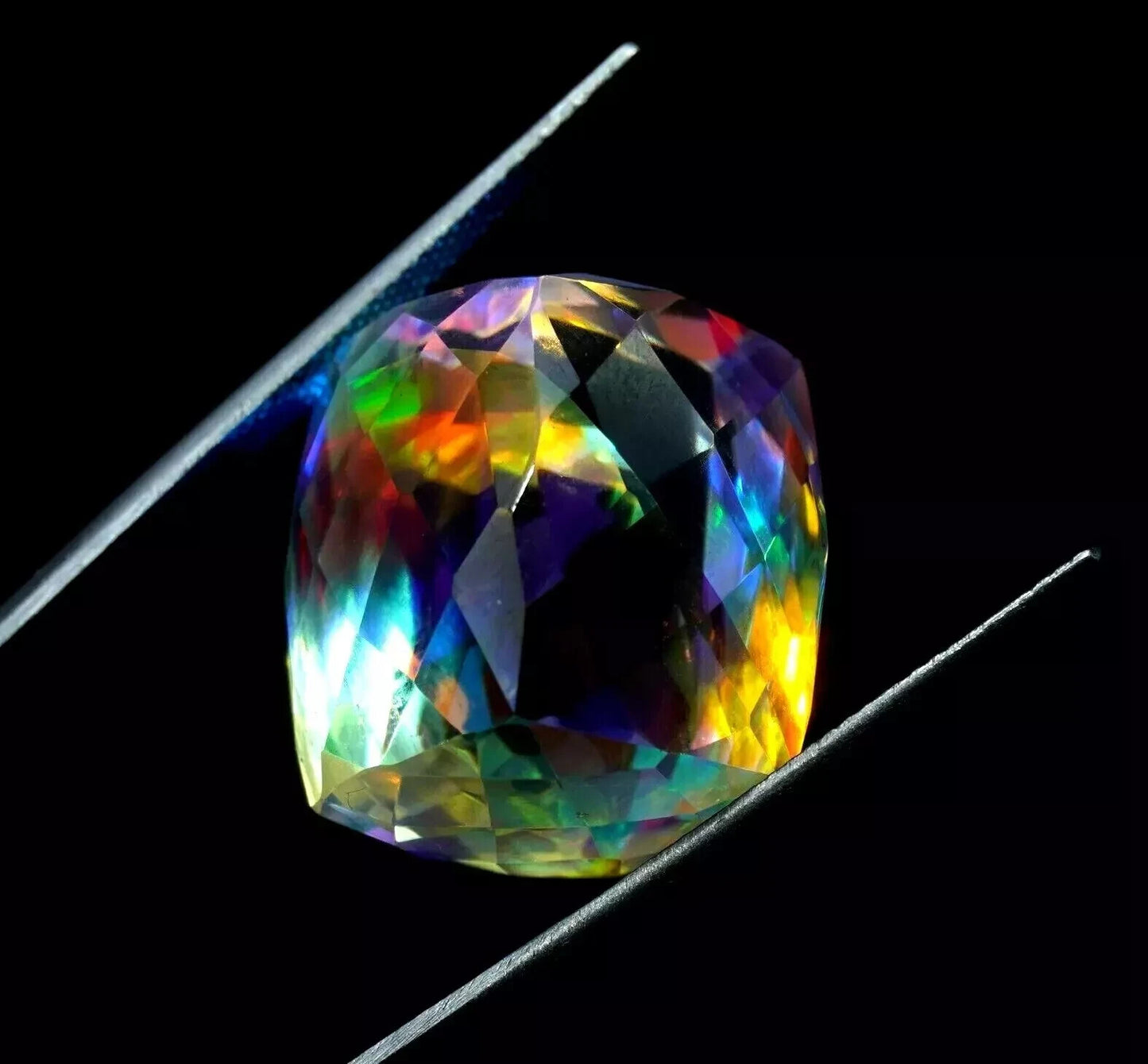 Natural Rainbow Brazilian Mystic Quartz 43.5 Ct Cube CUT FLAWLESS GEMSTONE