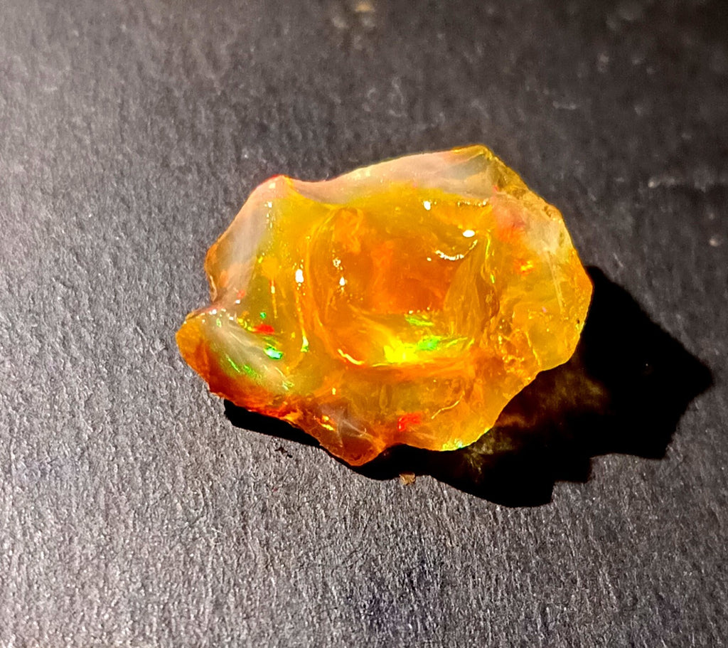 A++Play of Color 8.35 Ct Natural Ethiopian Black Opal Welo Rough LOOSE GEMSTONE