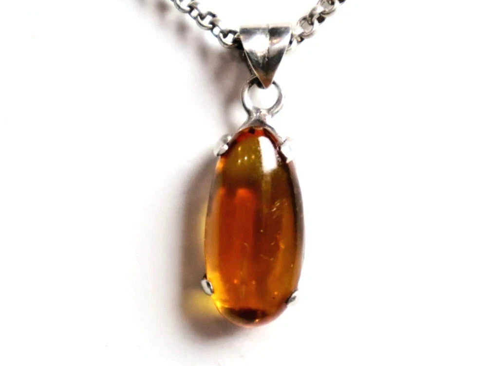 15 Ct Charming Design Natural Amber 925 Sterling Silver Pendant Cabochon Cut