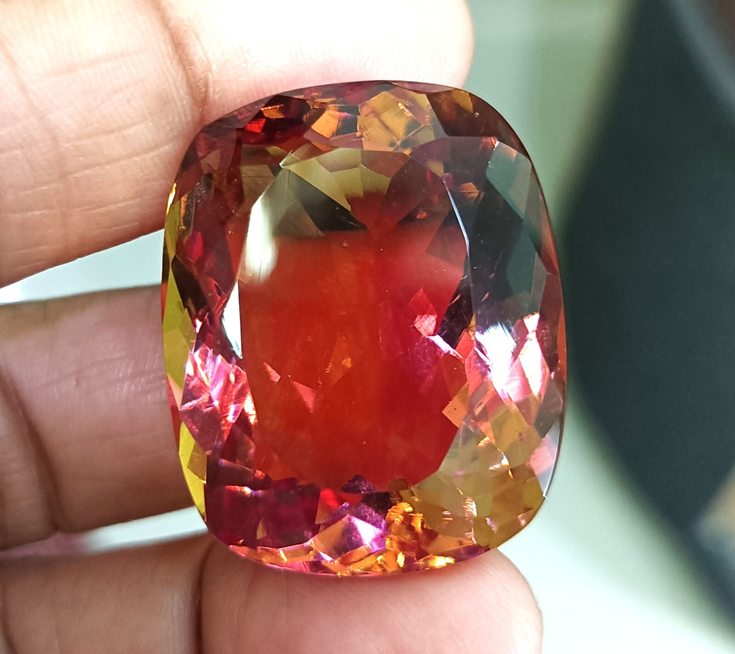 NATURAL Zultanite (7 Color-Change) Loose Certified GEMSTONE Cushion Cut 92.85 Ct