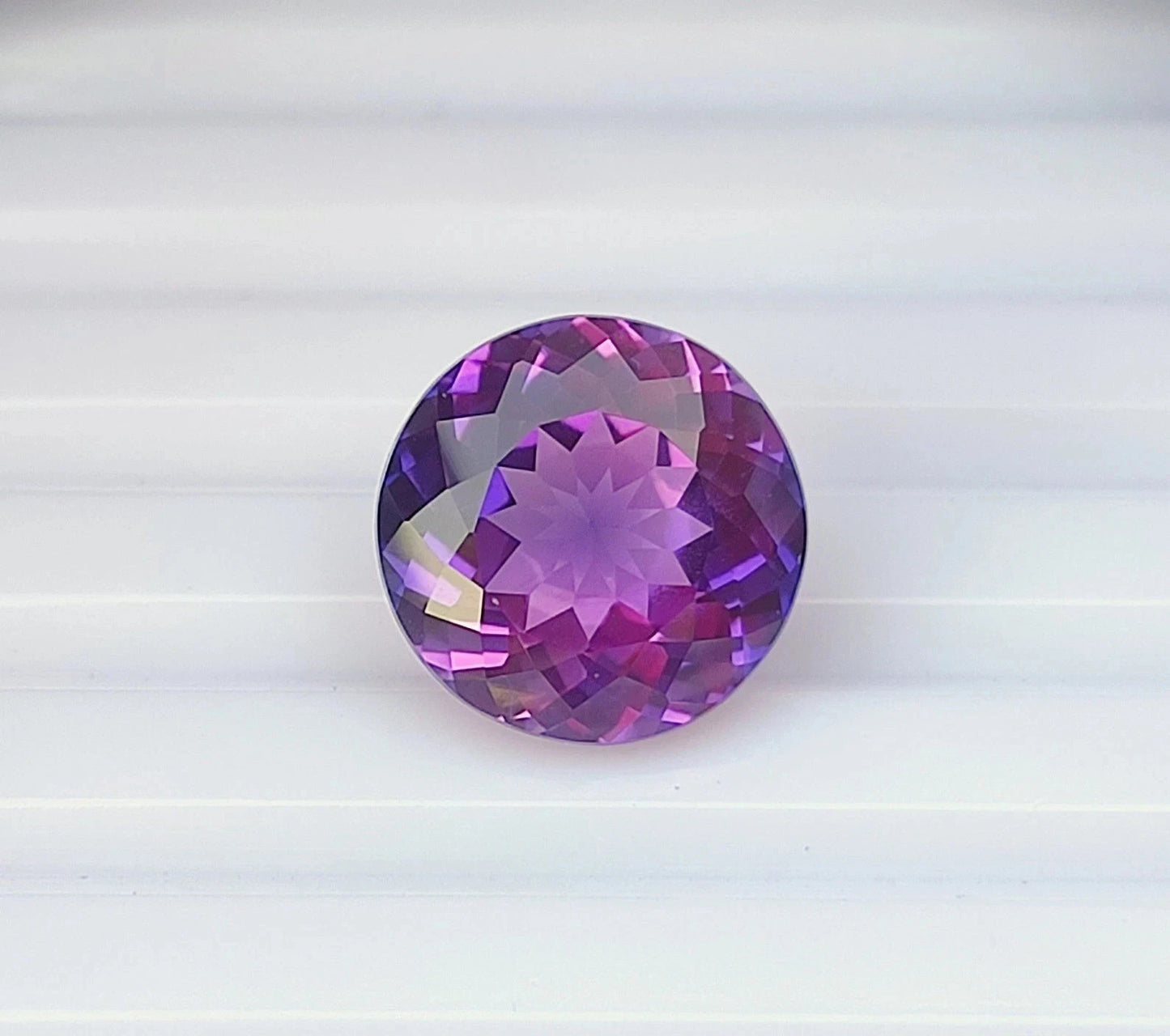 NATURAL Flower Cut Ceylon Color Change Sapphire GIE CERTIFIED Gemstone 11.50 Ct