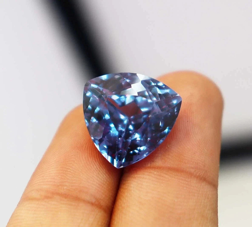 15 CT Certified Color Changing Natural Alexandrite Loose Gemstone Trillion Cut