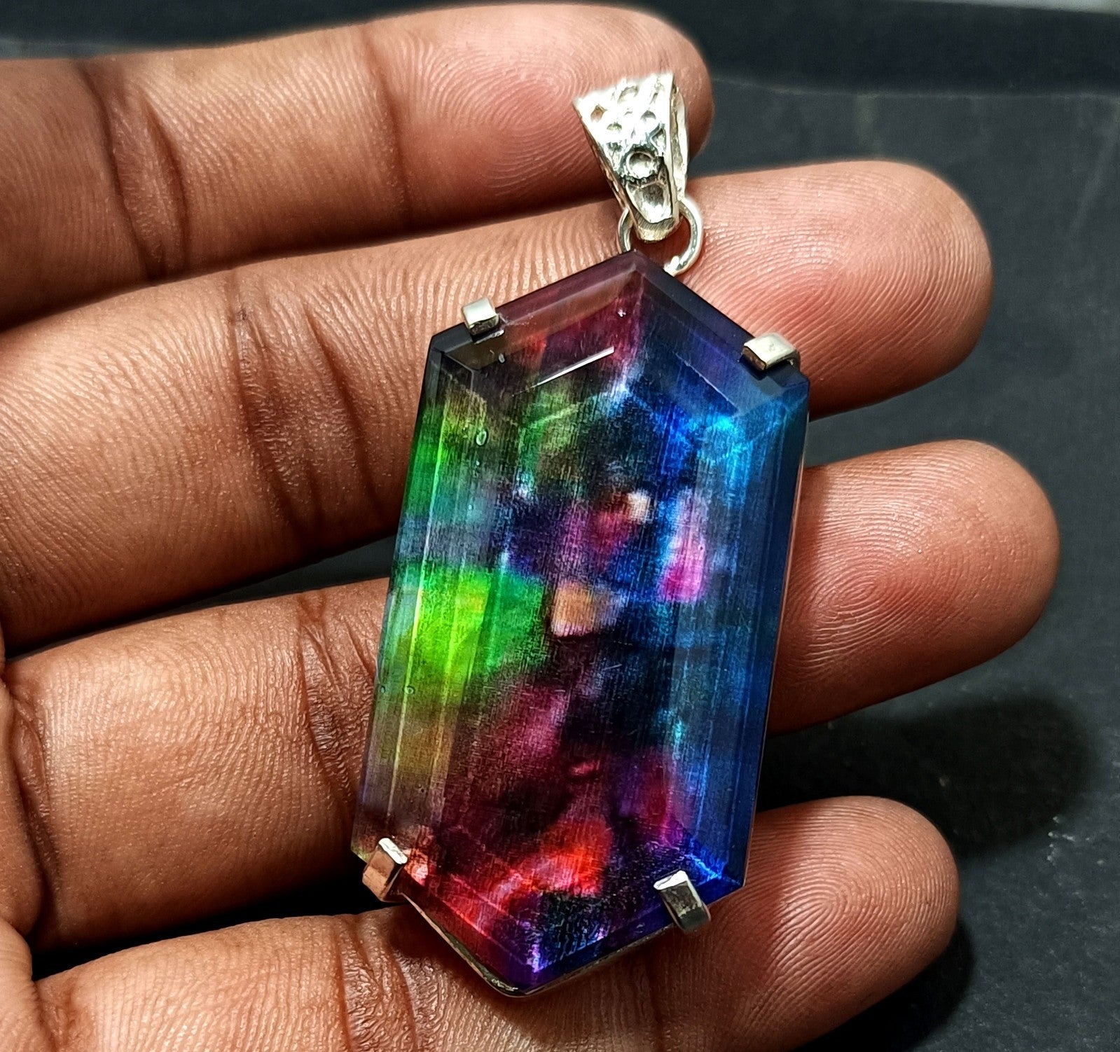 Certified 95.25Ct Natural Ammolite 925 Silver Fancy Cut Pendant Loose Gemstone