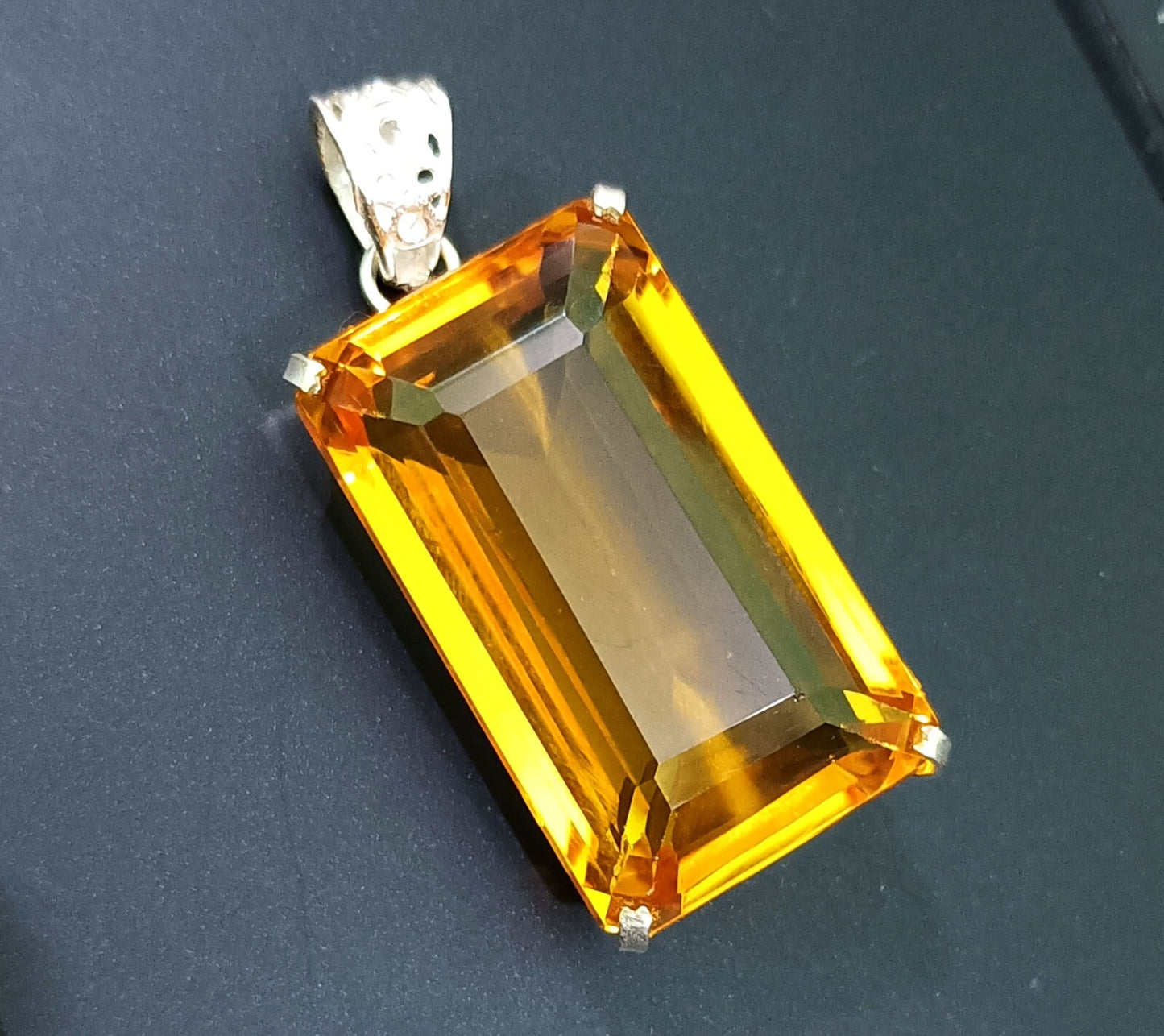 1aba217b-f5d9-4a5a-90b7-0f733eee2185