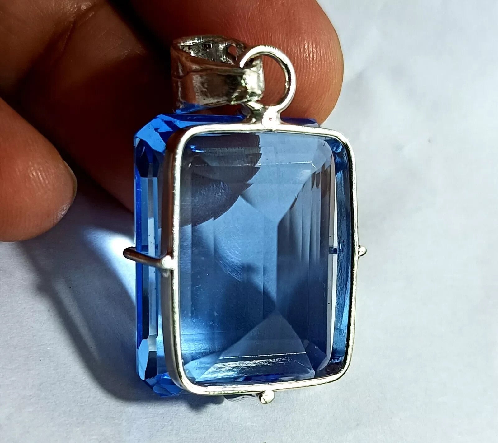 46d04407-85d8-48db-ade5-e28e85bbb5c5