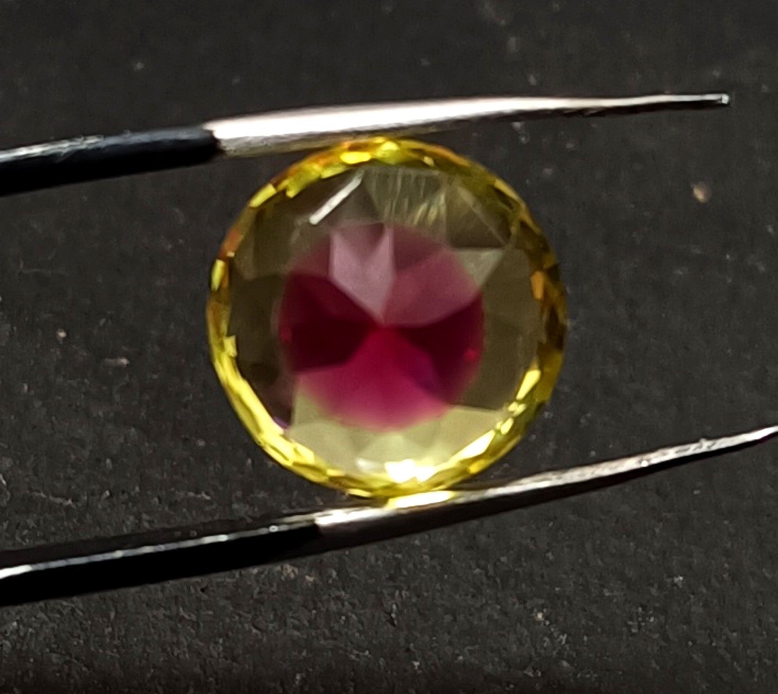 9173c439-16f4-4acb-98cb-dfe029a48d90