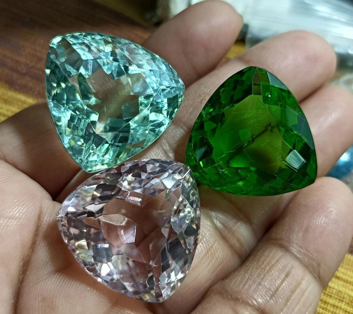 ece95ec1-f47d-4843-83d3-fbb1f66af174