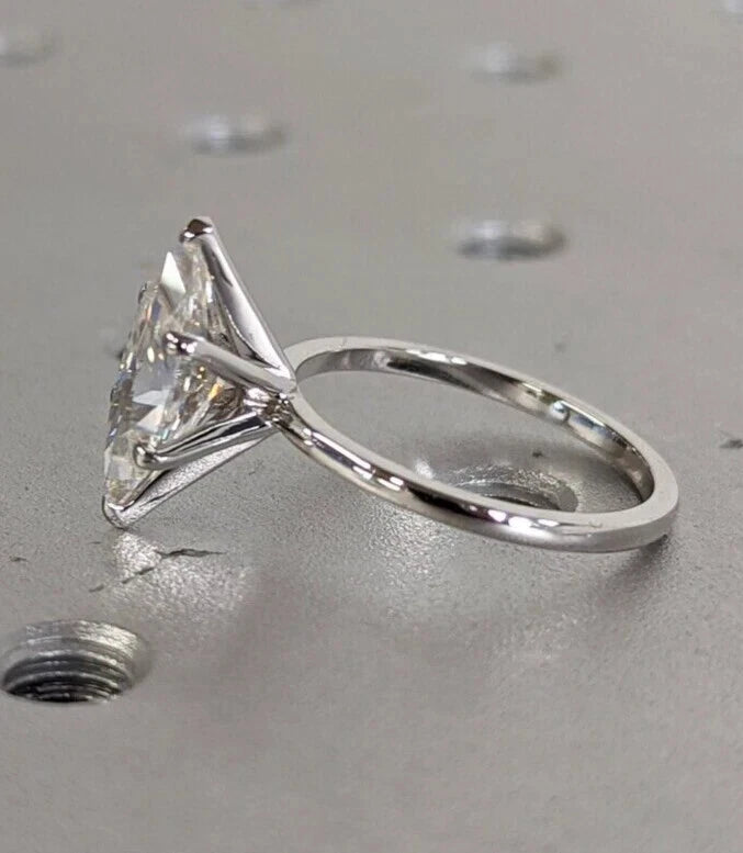 Breathtaking 3.00 Ct Marquise Lab-Created Diamond Solitaire Ring in Brilliant 925 Sterling Silver